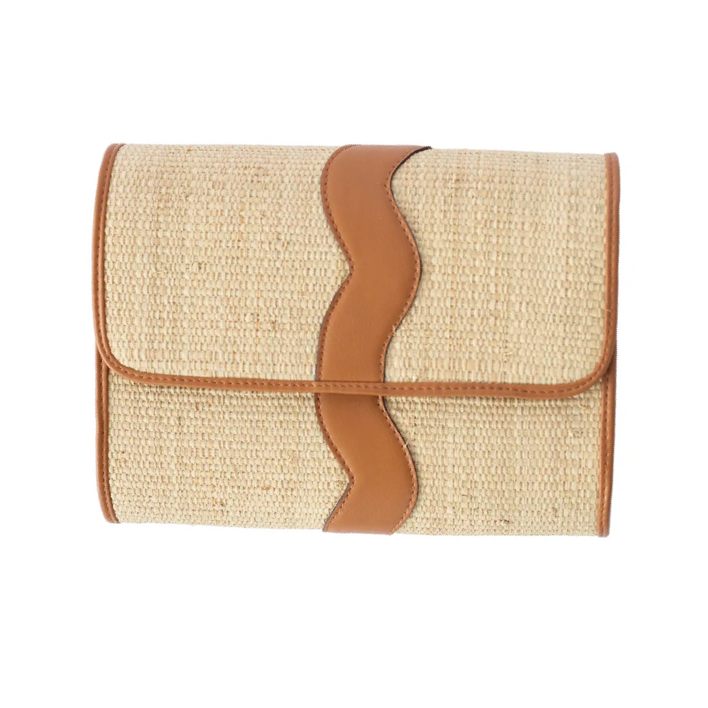 Allie Clutch in Rattan