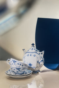 Blue Fluted Full Lace Tea Pot 1Qt