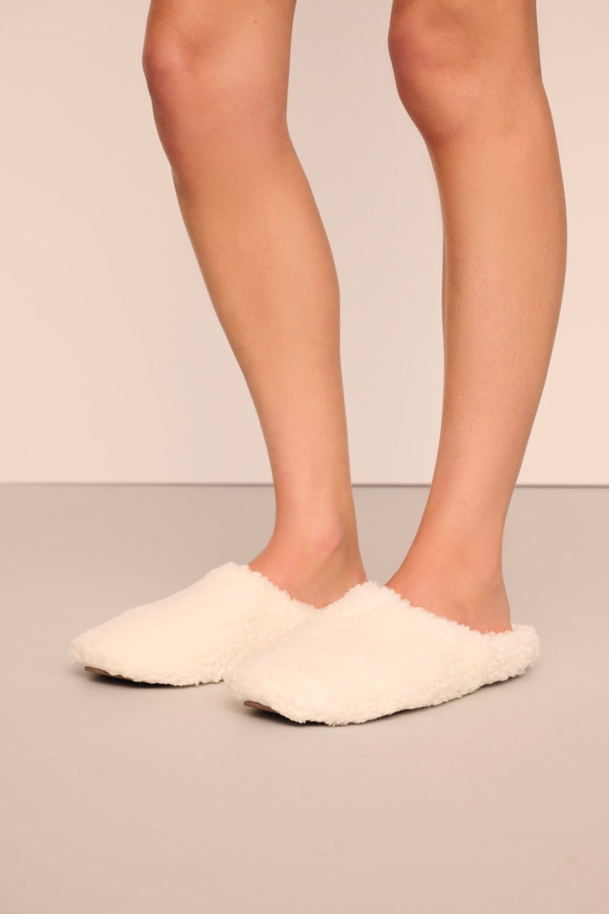 Sherpa Slipper in Ivory