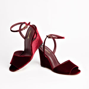 Yves Wedge In Wine Velvet