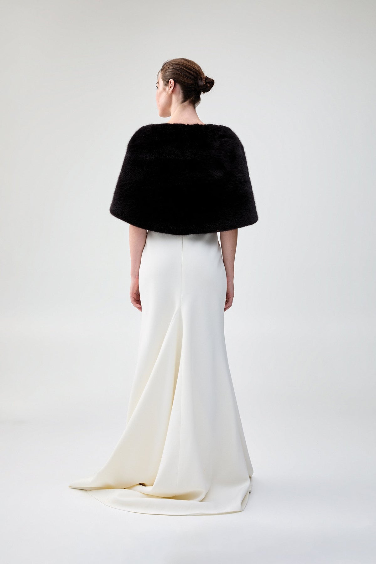 Yasmine Wrap in Black
