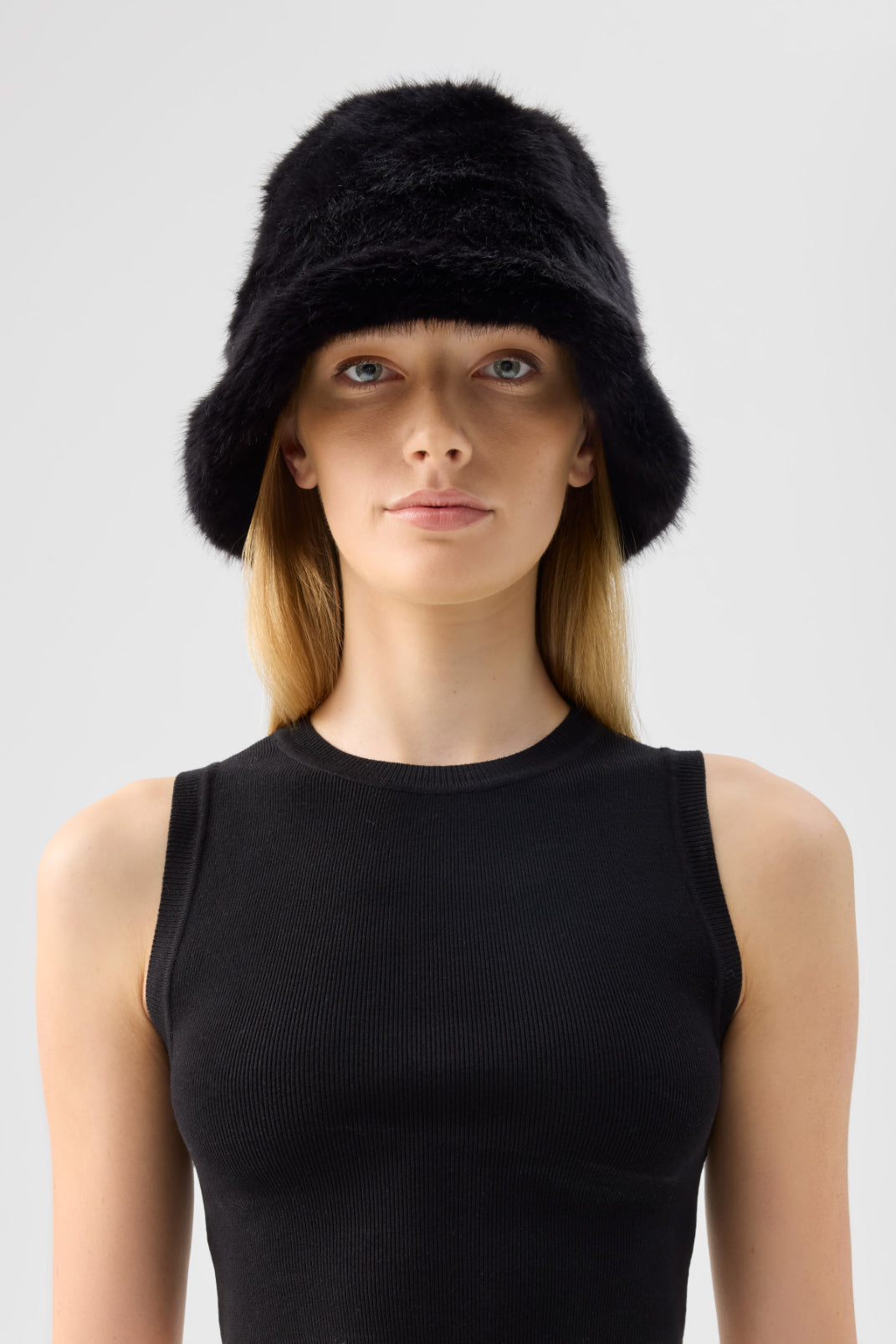 Yeoman Bucket Hat in Black
