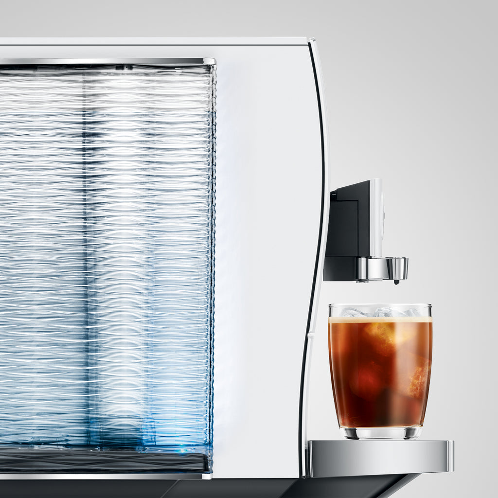 Z10 Fully Automatic Coffee Machine in Diamond White