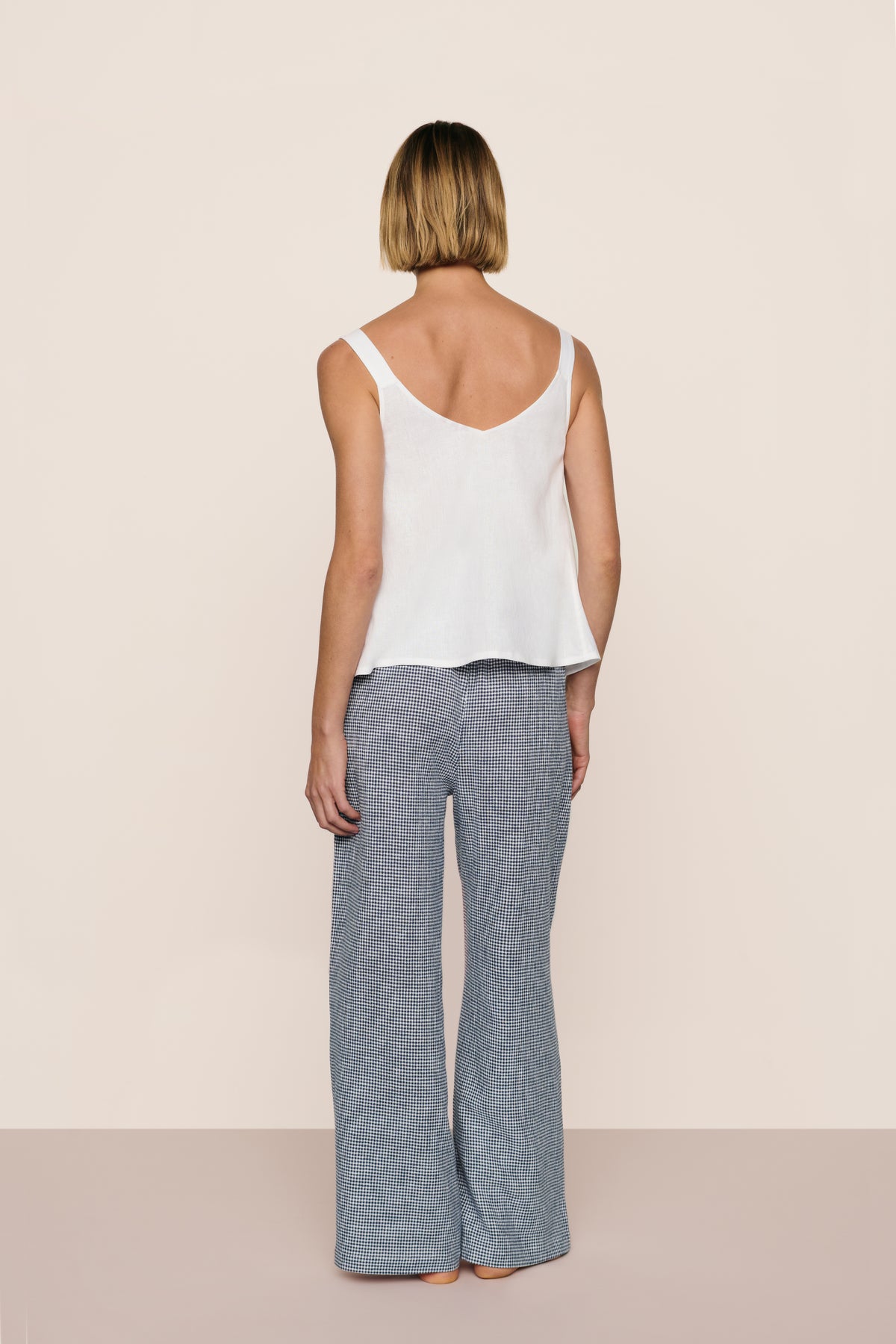 Linen Blend Relaxed Pant in Gingham White/Navy