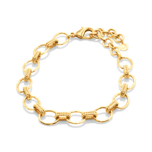 Cleopatra Grande Link Bracelet in Hammered Gold