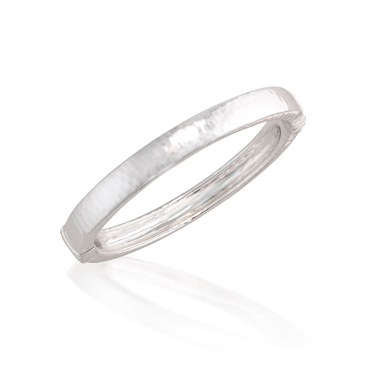 Cleopatra Oval Hinged Bangle in Silver