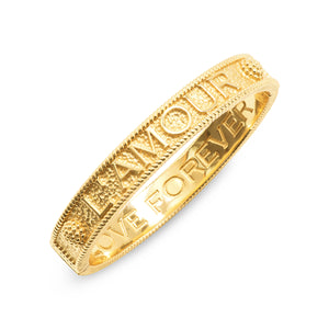 L'Amour Toujour Hinged Bangle in Gold