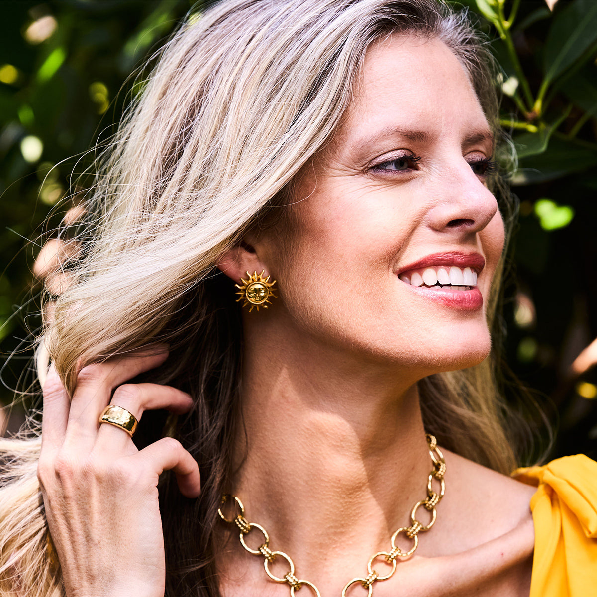 Soleil Stud Earrings in Gold