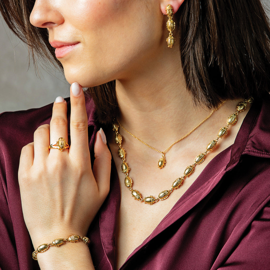 Scarab Petite Linear Link Necklace, 18"+ 1" in Gold