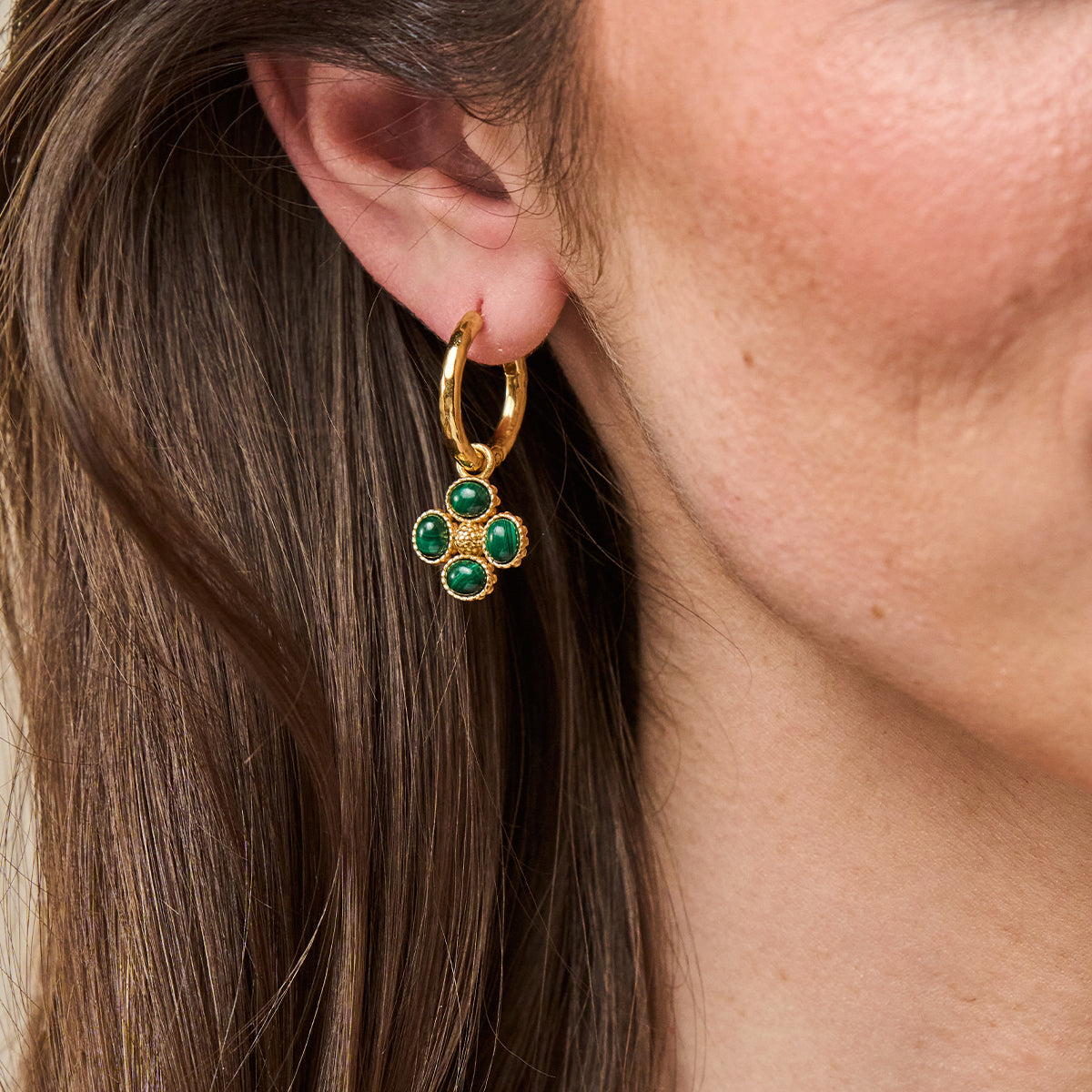 Berry Clover Hoop Earrings with Double Sided Charm in Malachite