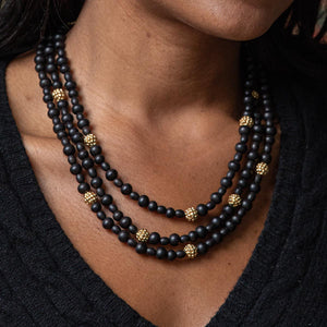 Berry 3" Strand Necklace in Ebony