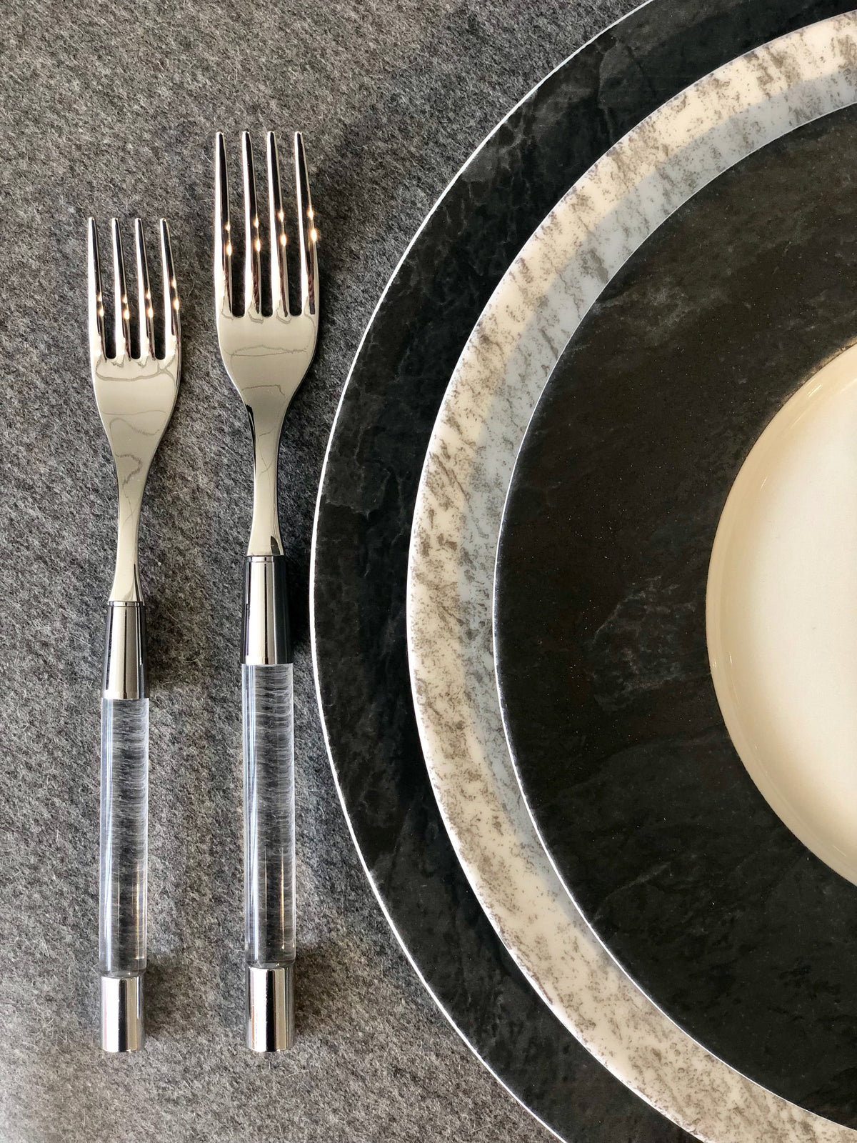 Zoe Place Setting, Set of 5