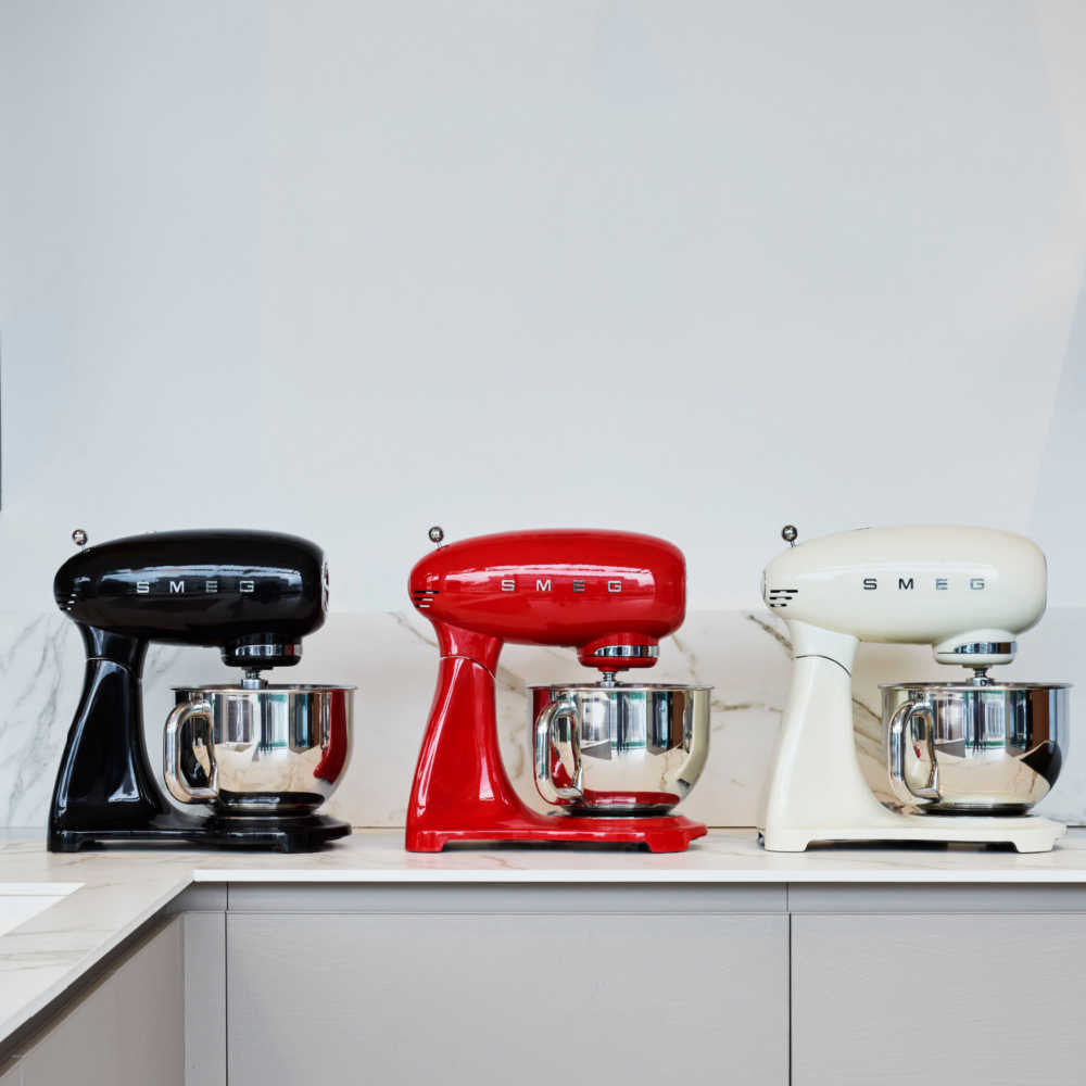 Full Color Stand Mixer