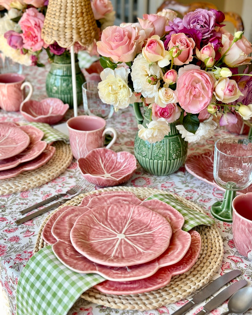 Cabbage Dinner Plate in Pink
