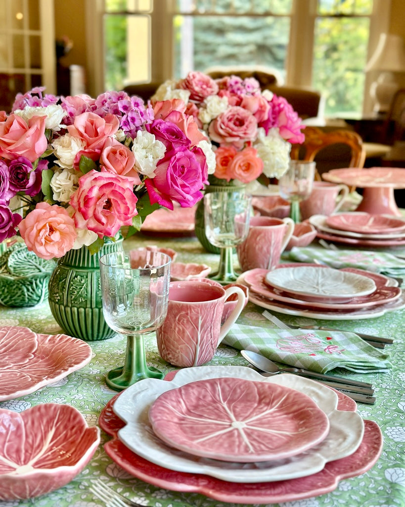 Cabbage Charger Plate in Pink