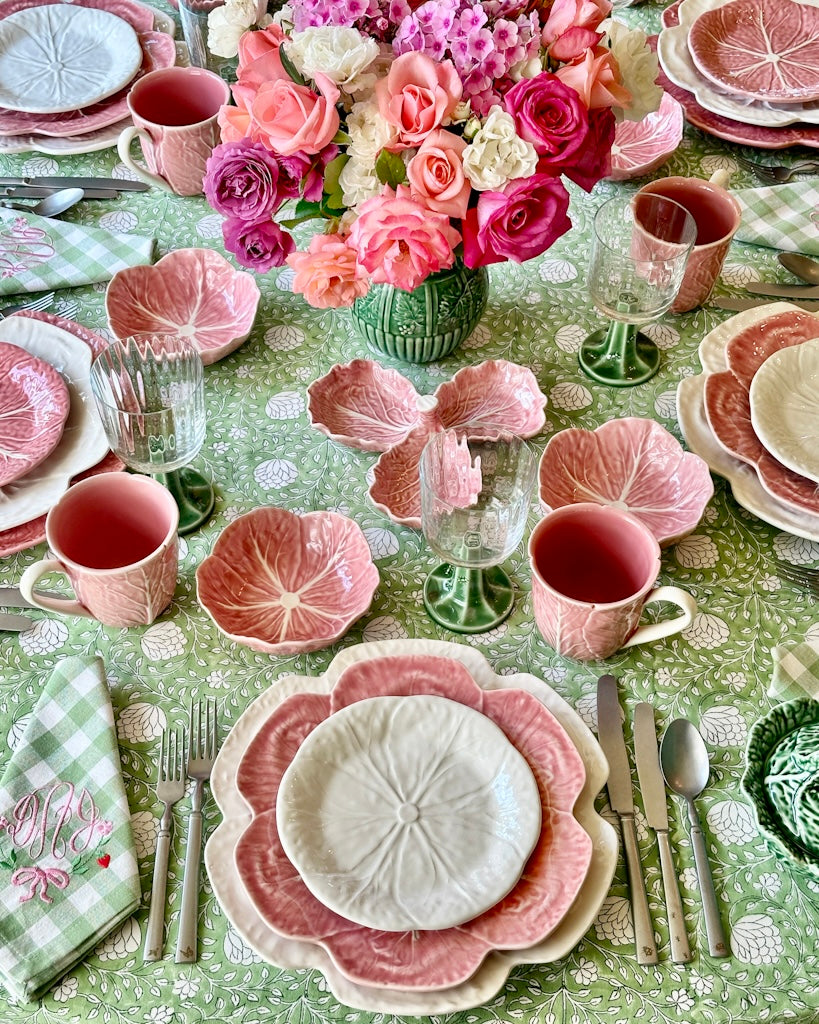 Cabbage Olive Dish in Pink