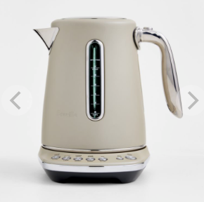 Breville® Smart Kettle™ Luxe in Almond Nougat