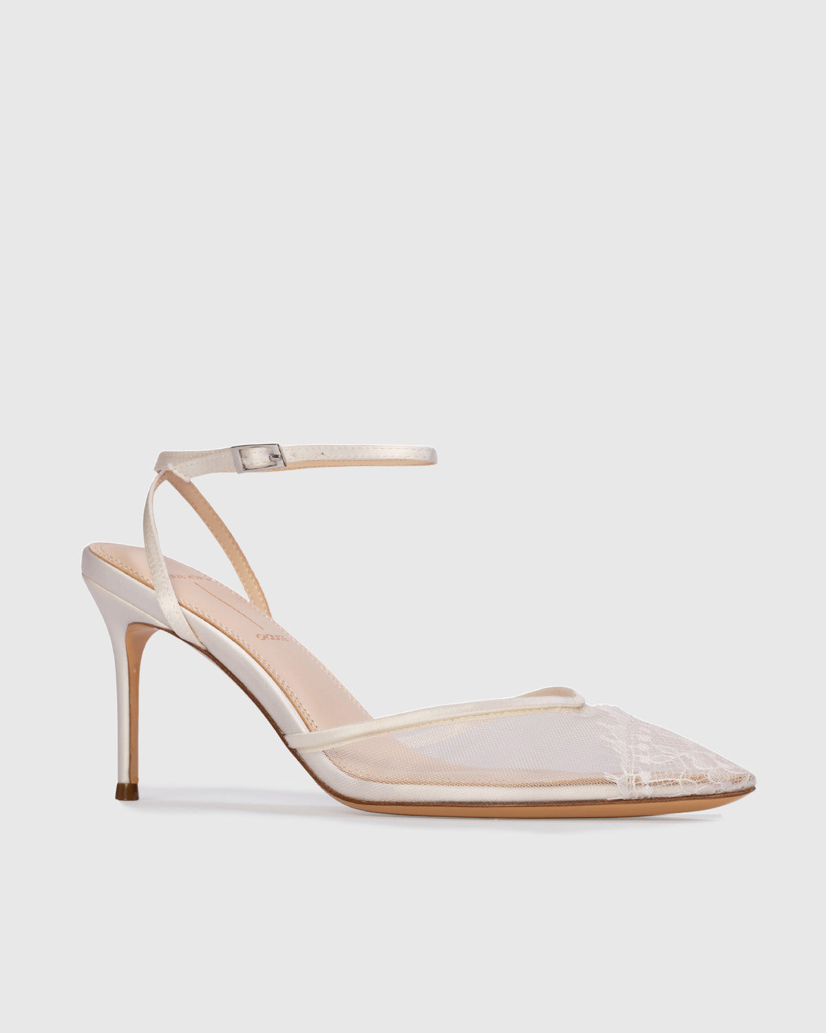 Cara 80 in White Mesh