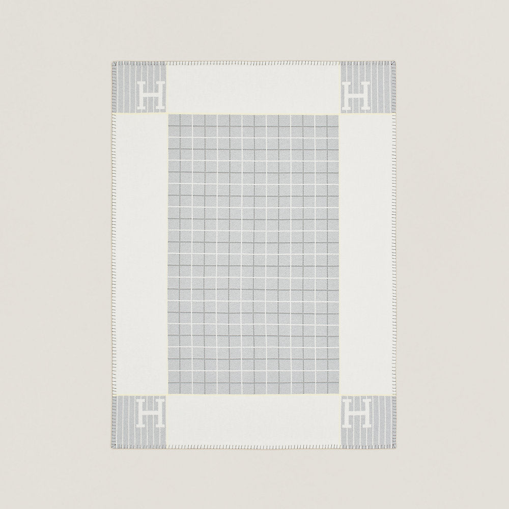 Avalon Cabriole blanket