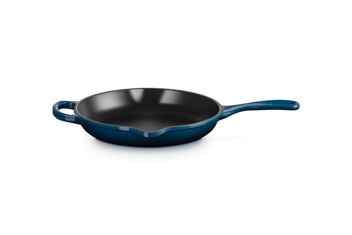Signature Round Skillet 9" in Nuit
