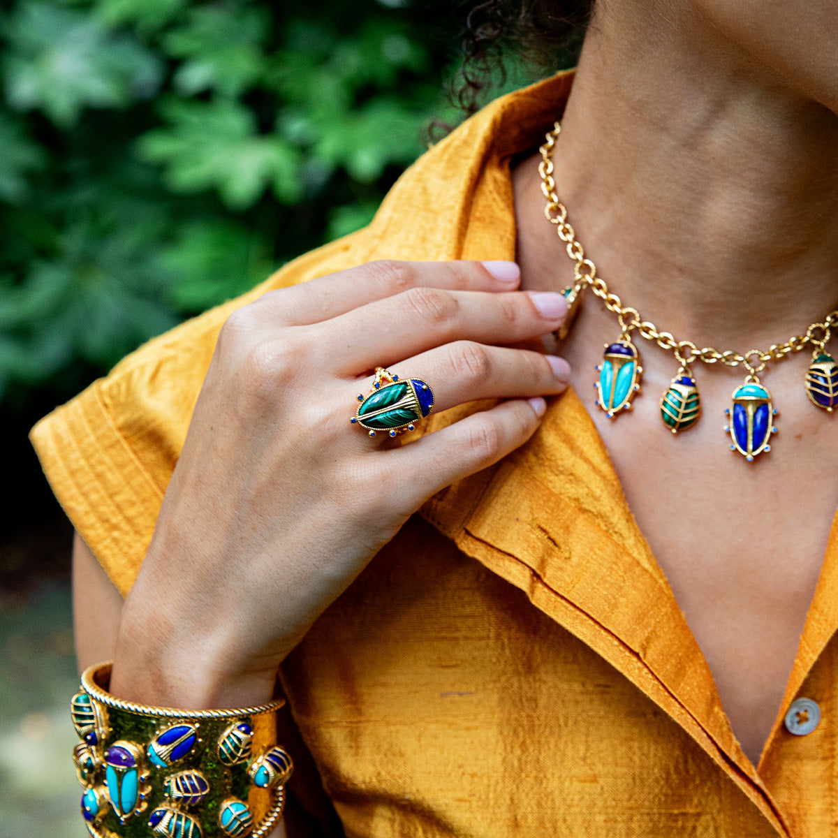 Scarab Grande Ring in Lapis/Malachite