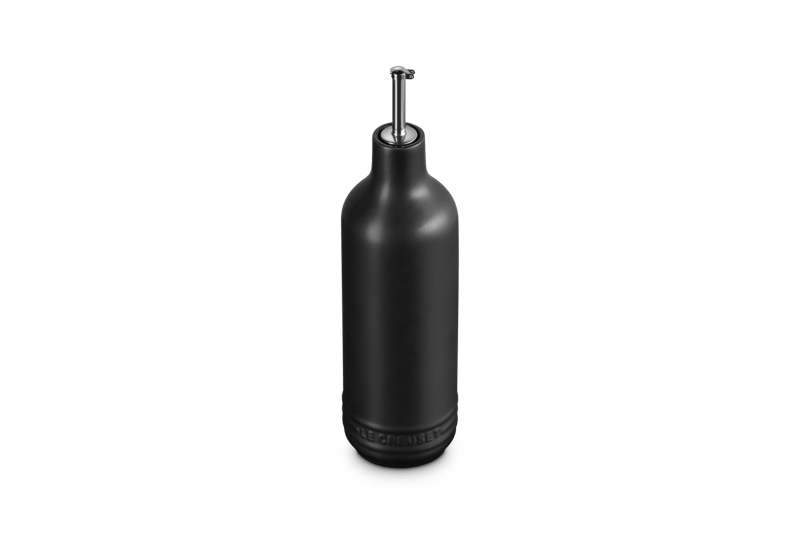 Signature Oil Cruet, 20 oz. in Licorice