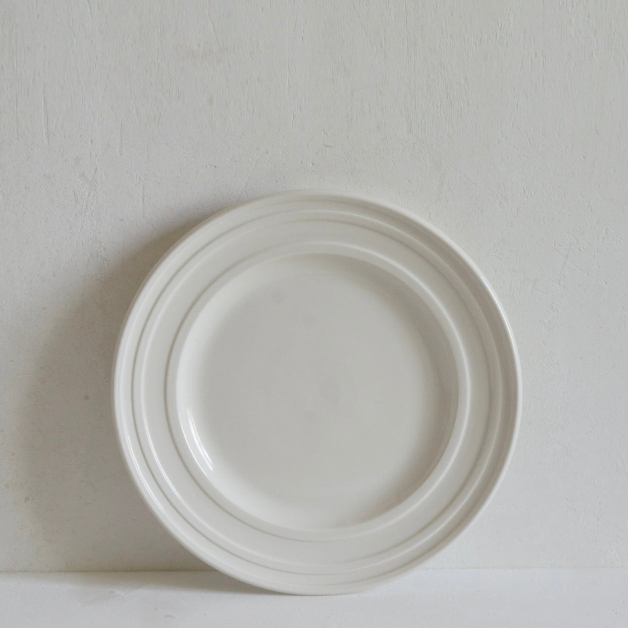 Classical Porcelain Impressed Line, Small Side Plate 6”