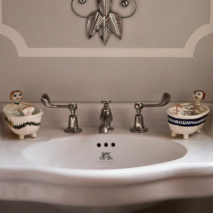 Pair of Michelangelo & Bianca Bath Soap Dishes