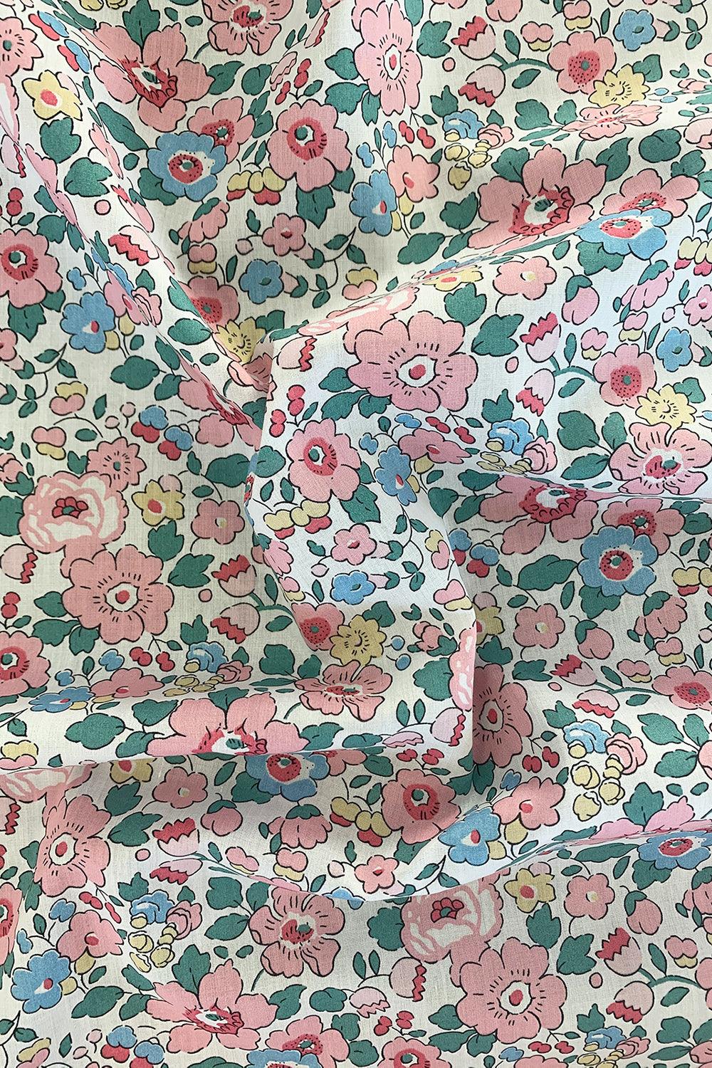 Bedding made with Liberty Fabric BETSY CANDY FLOSS - Coco & Wolf