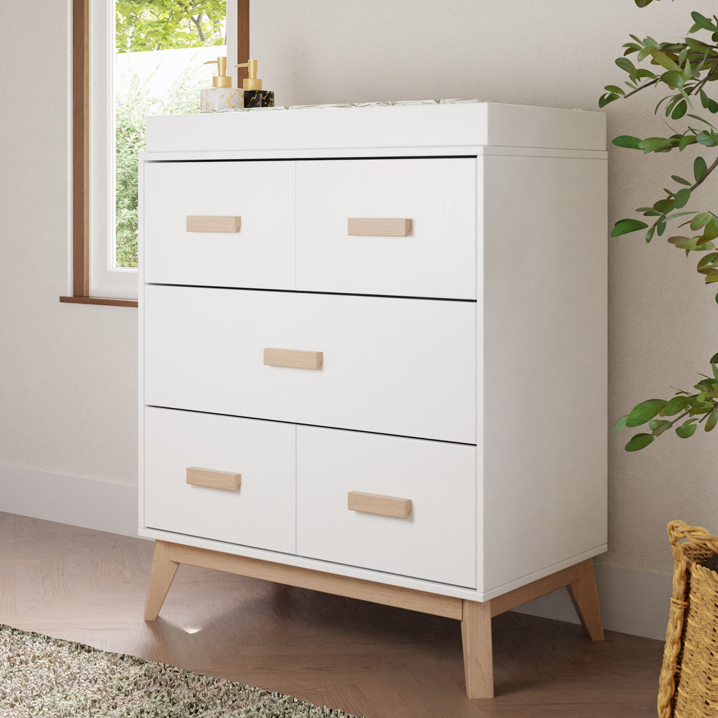 Scoot 3-Drawer Compact Changer Dresser with Removable Changing Tray (34") in White & Washed Natural