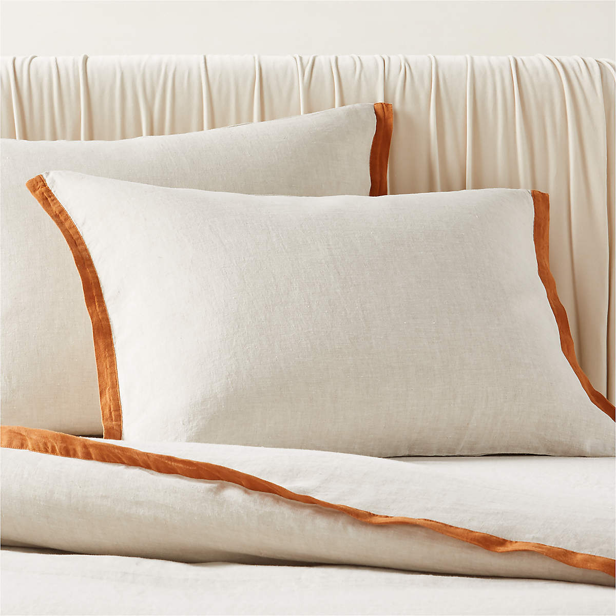 Border EUROPEAN FLAX-Certified Linen Standard Pillow Shams with Copper Border Set of 2