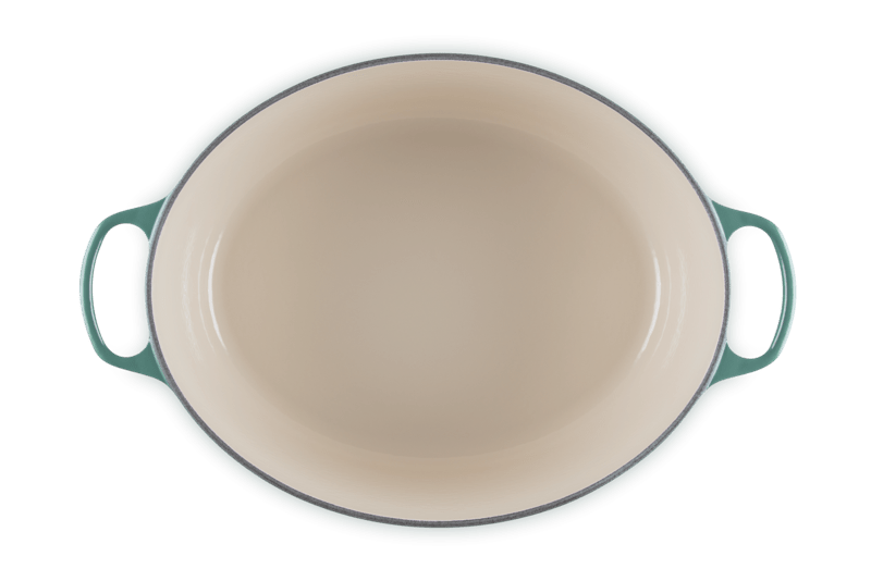 Signature Oval Dutch Oven in Artichaut 15.5 qt.