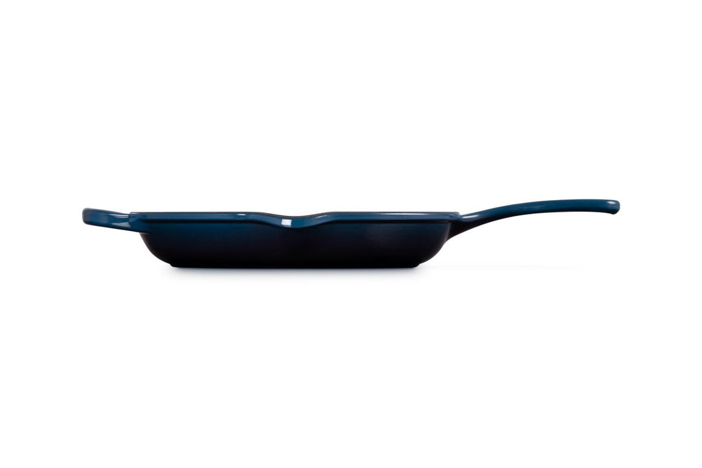 Signature Round Skillet in Nuit
