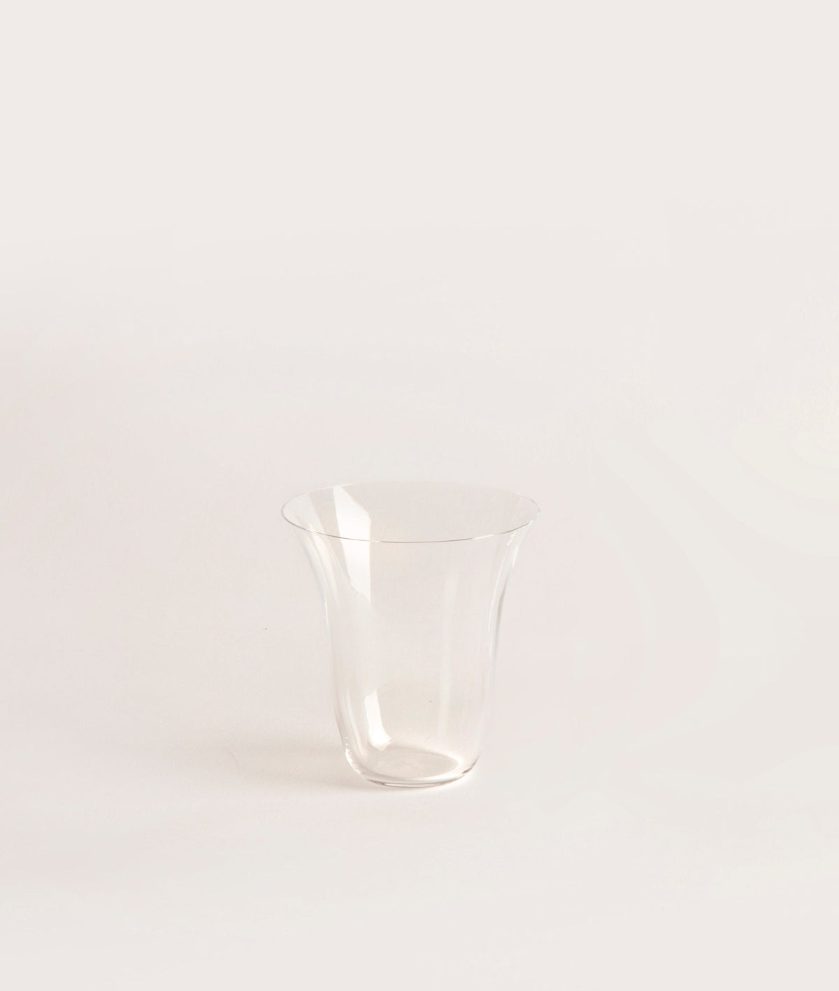 Calla Glass, Water