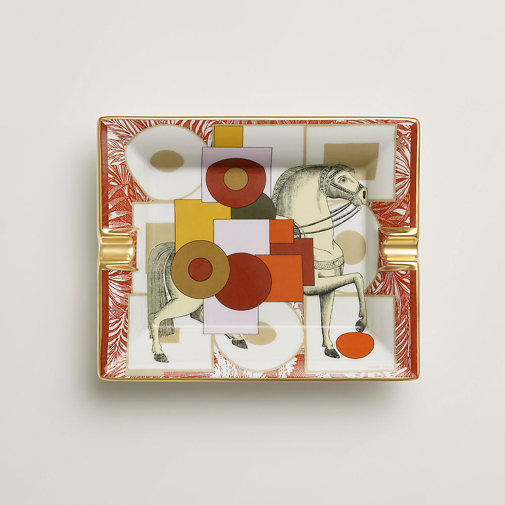 Cavalier en Formes Ashtray