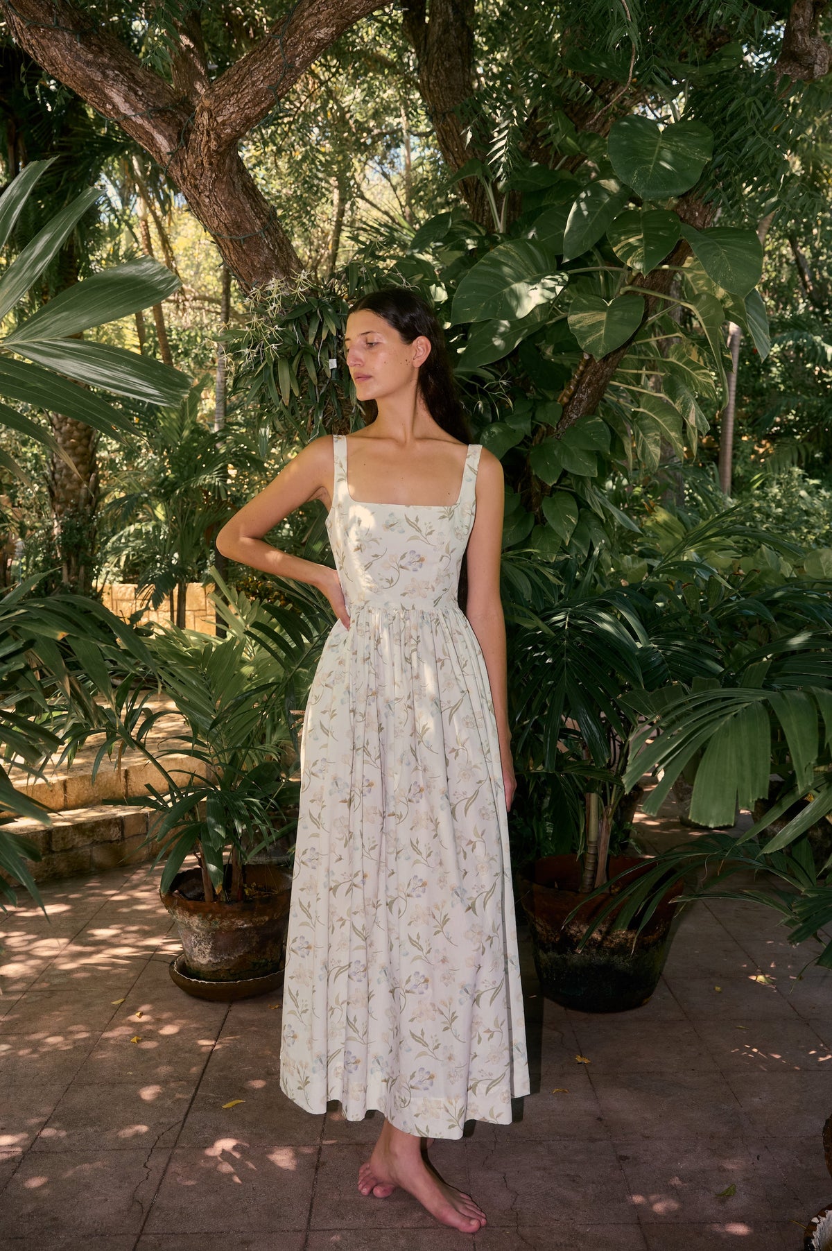 Scoop Neck Dress in White Hibiscus