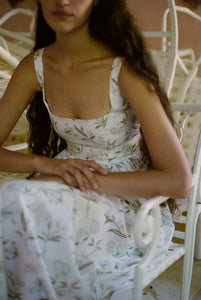 Scoop Neck Dress in White Hibiscus
