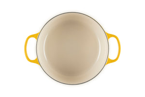 Le Creuset Signature Round Dutch Oven, 5.5 qt., Nectar