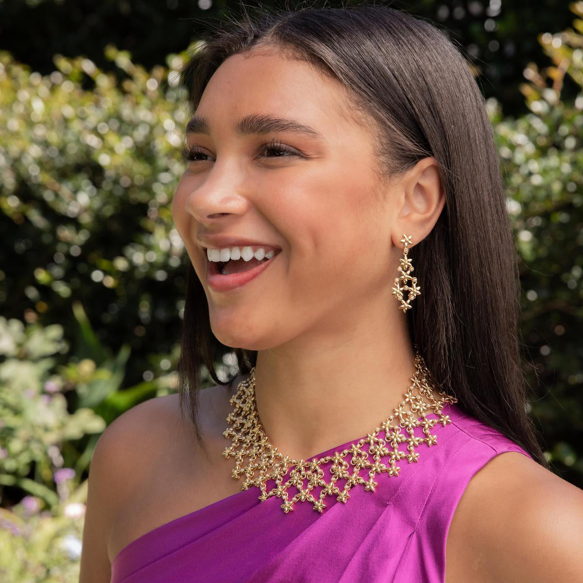 Jasmine Drop Earrings in Pearl