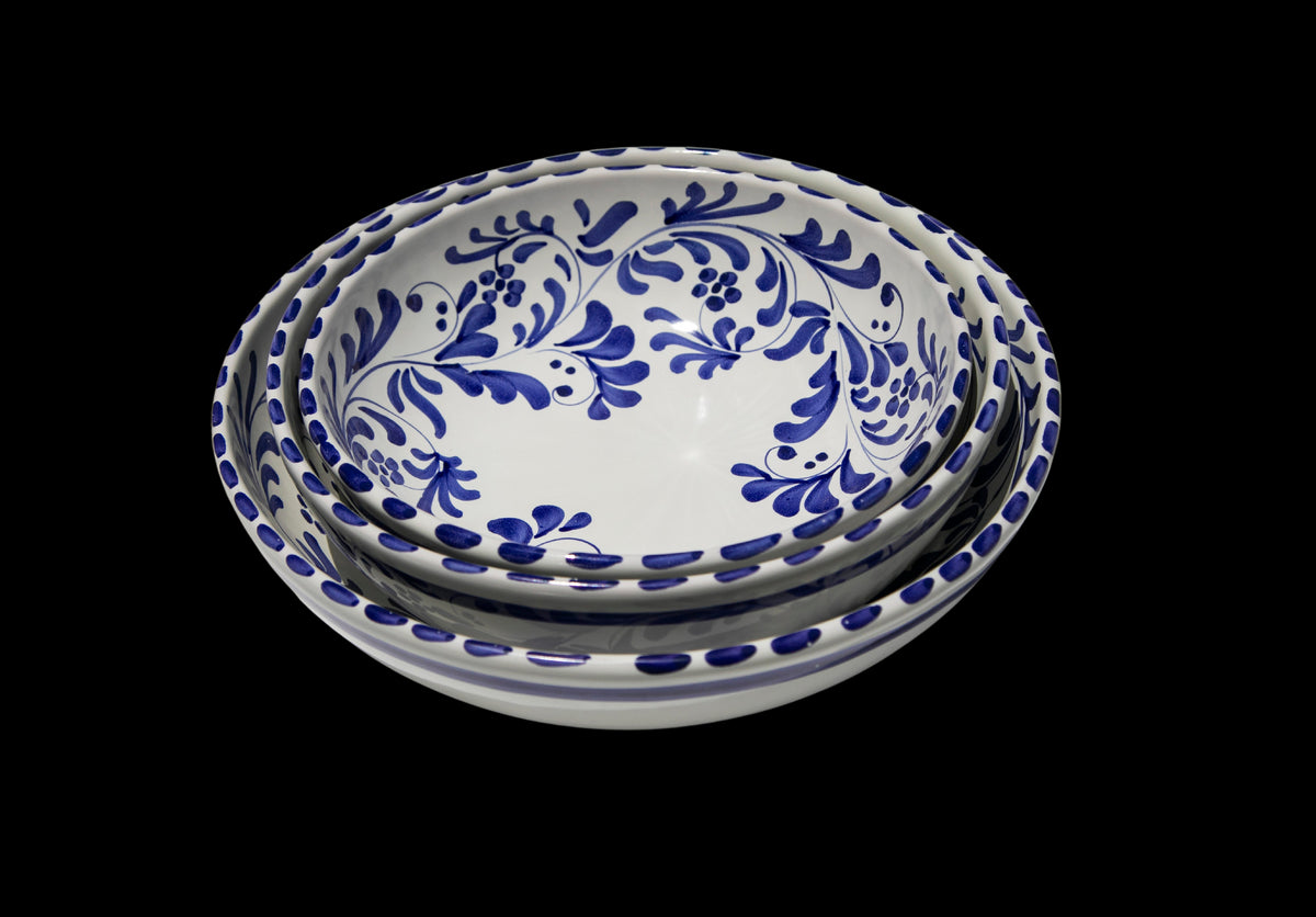 Serving Bowl in Azul Classico