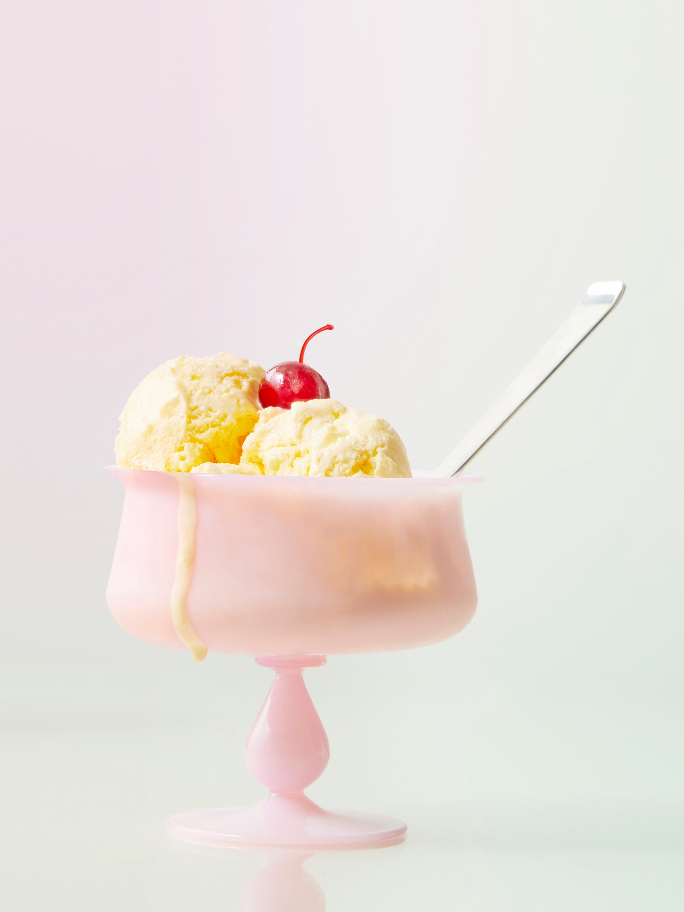 Yali Glass Hand-Blown Murano Glass Ice Cream Sundae Serving Bowl