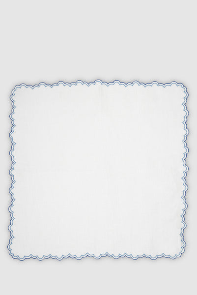 Escamas Linen Dinner Napkin in Blue