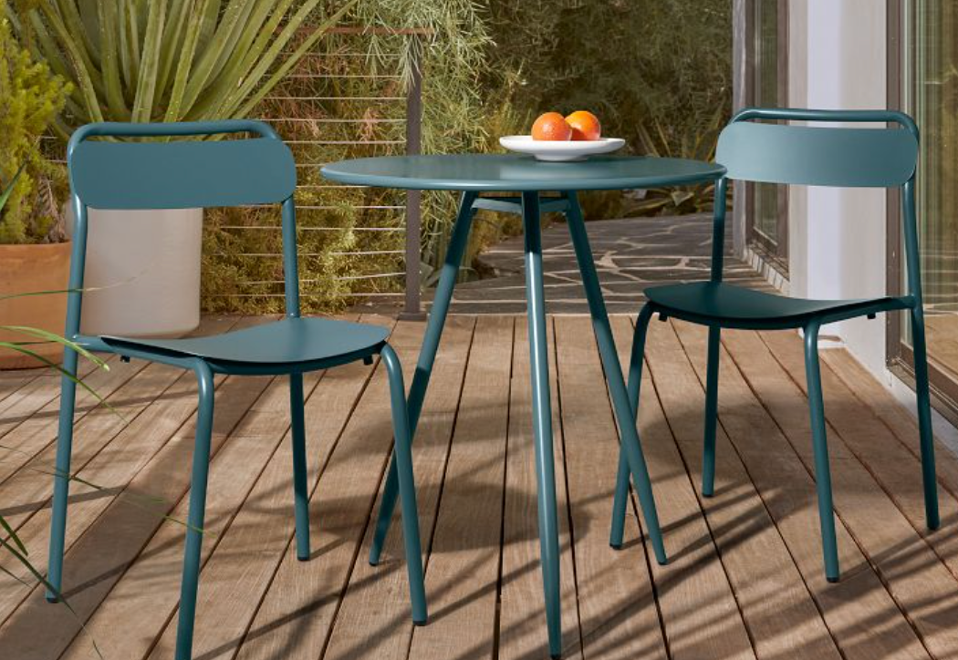 Wren Outdoor Bistro Table (28") & Metal Stacking Chairs Set