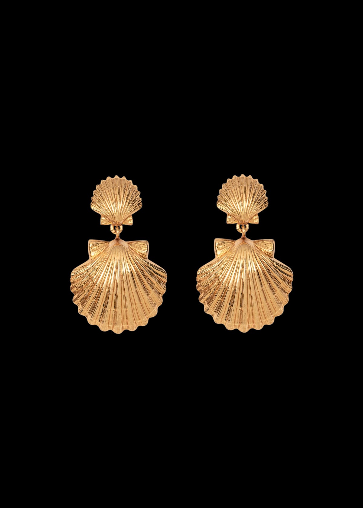 Caspian Earrings in Gold