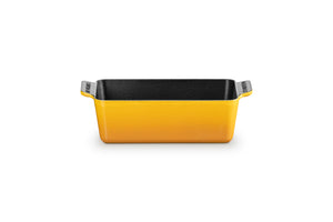 Le Creuset Signature Loaf Pan, 9 in., Nectar