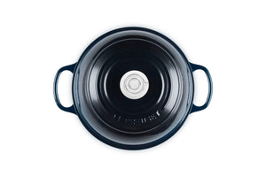 Signature Bread Oven Round 9.5" in Nuit