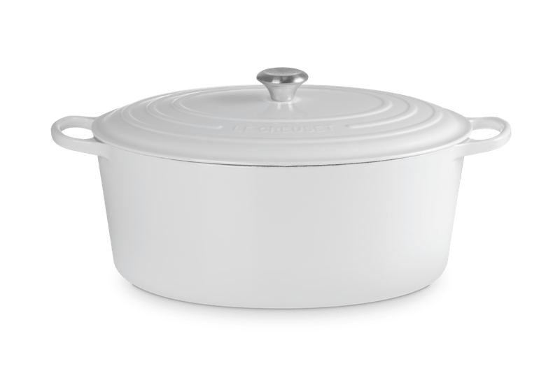 Signature Oval Dutch Oven in White 15.5 qt.