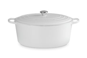 Signature Oval Dutch Oven in White 15.5 qt.