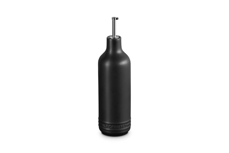 Signature Oil Cruet, 20 oz. in Licorice