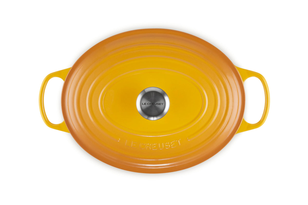 Le Creuset Signature Oval Dutch Oven, 6.75 qt., Nectar